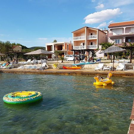 טוראני Euroholiday Apartments מראה חיצוני תמונה