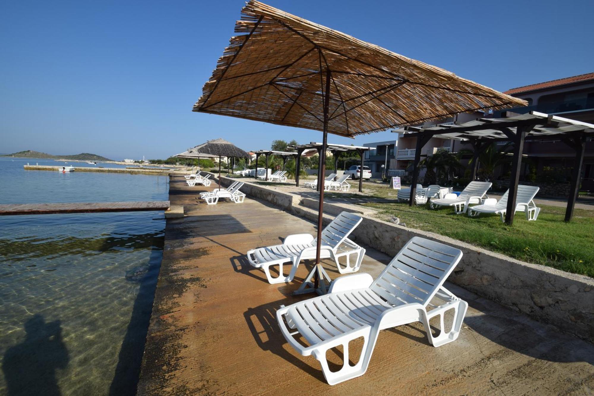 טוראני Euroholiday Apartments מראה חיצוני תמונה